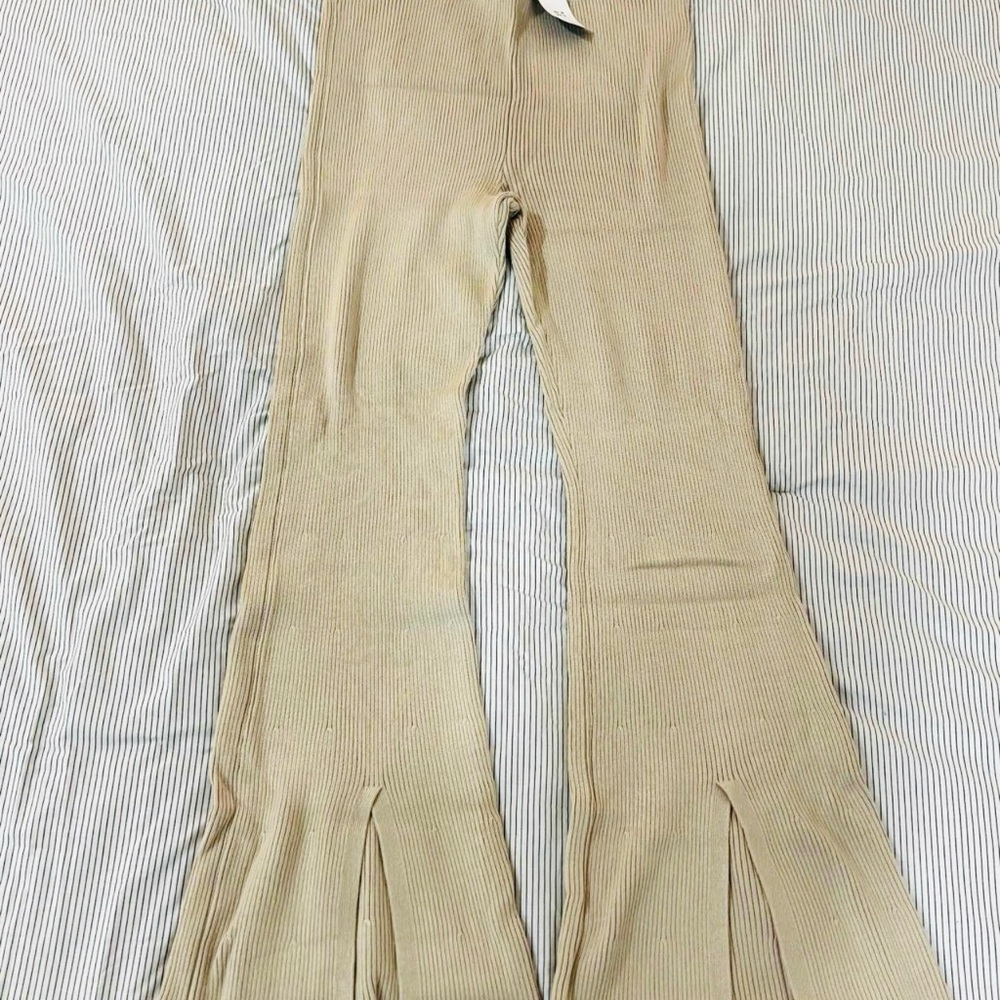 Abercrombie & Fitch Beige Ribbed Flare Pants